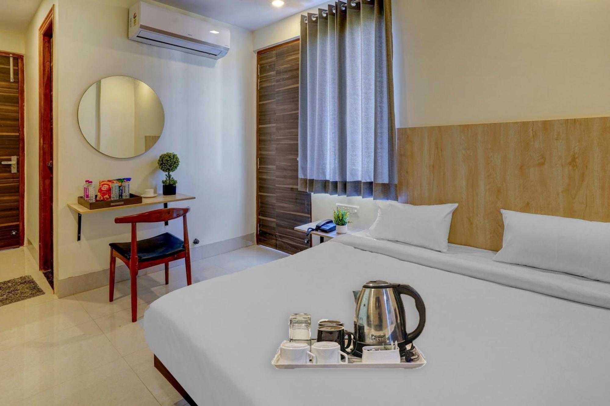 Townhouse Jagatpura & Pratapnagar Hotel Siroli Exterior photo